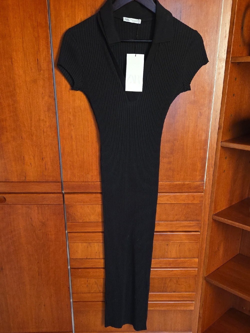 Zara Black Ribbed Polo Midi Dress with Short Sleeves